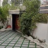 ویلانوساز تمیز کنار رودخانه