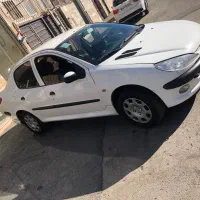 پژو۲۰۶sdV8مدل۱۳۹۶|خودرو سواری و وانت|قزوین, |دیوار