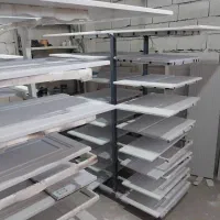 کارگاه رنگ کاری شاگرد میخام