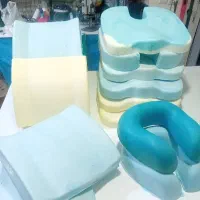 دورگردنی و بالشت نشیمن و پشت کمری|آرایشی، بهداشتی، درمانی|کهریزک, |دیوار