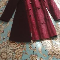 یک عدد پالتو‌مخمل دخترانه ،جنس عالی،رنگ‌زرشکی،
