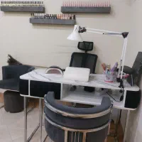 اجاره صندلی ناخن و مژه