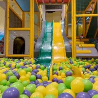 نیرو جهت کار در خانه بازی