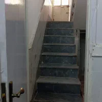منزل-زیر-زمین-راه-جدا