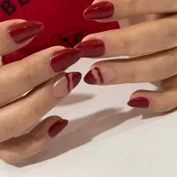 کاشت و ترمیم ناخن مانیکور و پدیکور|خدمات آرایشگری و زیبایی|مشهد, نوید|دیوار