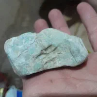 سنگ  تکی و زیبا