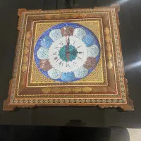 ساعت میناکاری با قاب خاتم کاری