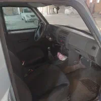 مزدا کارا بی رنگ
