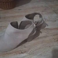 کفش پاشنه بلند زنانه