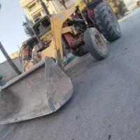 تراکتور بیل لدری