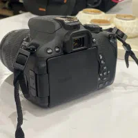 دوربین کنون 700