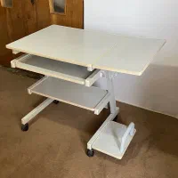 میز کامپیوتر