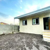 خانه ویلایی نوساز ۲۰۰ کلیدنخورده تمیز لوکیشن خوب