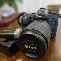 دوربین عکاسی نیکون D7200 در حد آک