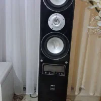 اسپکر بزرک سالم بدونه مشکل