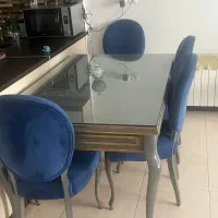 میزناهار خوری ۶نفره کاملا چوب کار شده سالم و نو|میز و صندلی غذاخوری|رودهن, |دیوار