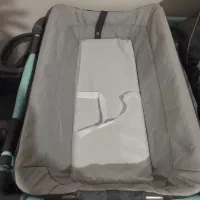 تخت مادروکودک از بدو تولد تا دوسالگی|تخت و صندلی بچه|شیراز, حافظیه|دیوار