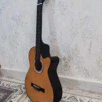 گیتار|گیتار، بیس، امپلیفایر|طارم (زنجان), |دیوار