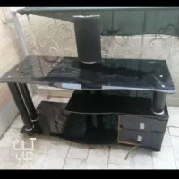 میز تلویزیون شیشه ای