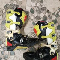 بوت پوتین کراسی