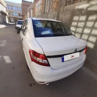 ساینا معاوضه با نیسان وانت ۹۴ به بالا