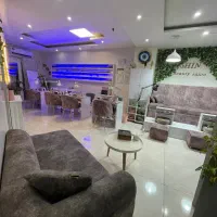 مبل،استندلاک،میزوصندلی،استندپدیکورسرشورسالن زیبایی|آرایشگاه و سالن‌های زیبایی|رشت, گلسار|دیوار