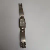 ساعت اوماکس