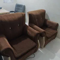 فروش مبل چهارنفره و۳عدد صندلی اداری