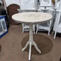 میز خاطره معرق کرم رنگ و سفید و عسلی