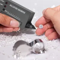 تشخیص اصل بودن جواهرات وشهاب سنگ|جواهرات|تهران, سیمای ایران|دیوار