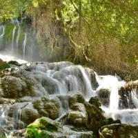 آبشار کهمره سرخی