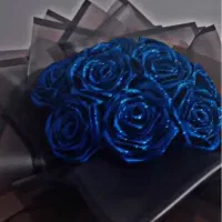 دسته‌گل شاین دار آبی رنگ