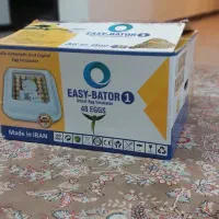 یک دستگاه جوجه کشی ایزی باتور تمام اتومات 48تایی