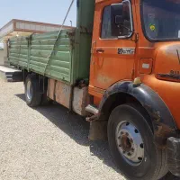 کامیون بنز ۹۱۱ مدل ۷۱ گوجه ای بدون تعویضی فابریک
