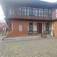 مراقب خانم در خانه سالمندان