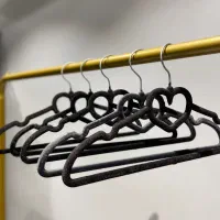 فروش چوب لباسی مخمل