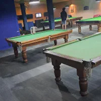 نصب میز بیلیارد وتعویض پارچه همراه با جابجایی|خدمات پیشه و مهارت|آمل, |دیوار