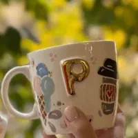 ماگ دستساز حرف p