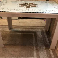 میز غذاخوری MDF به همراه شیشه ۵ میل