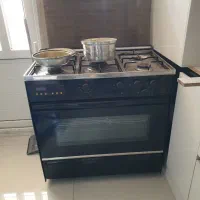 فرگاز و موکت۱۱ متری