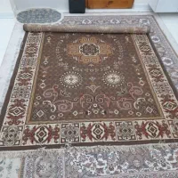 گلیم فرش ۶ متری سالم فقط یه تیکه پارگی داره