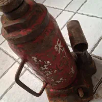 جک ماشین ۲۰ تنی