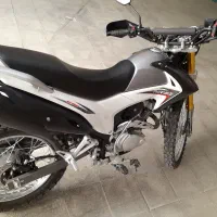 تریل پرواز ۲۰۰ مدل ۱۴۰۲ ، مثل صفر|موتورسیکلت|جهرم, |دیوار