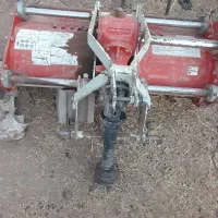 تراکتور کمر شکن