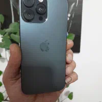 گوشی اپل ۱۶ پرو مگس