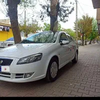 رانا پلاس ۶ دنده سقف شیشه ای