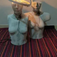 آباژور مرد و‌ زن اروپایی