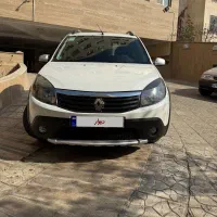 رنو ساندرو استپ وی اتومات مدل ۹۵ بی نقطه