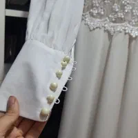 لباس  سفید فرمالیته|لباس|برخوار, |دیوار