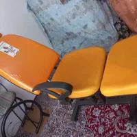میزآرایشی خیلی تمیز کارکرد بدون هیچ خرابی|آرایشگاه و سالن‌های زیبایی|آشخانه, |دیوار